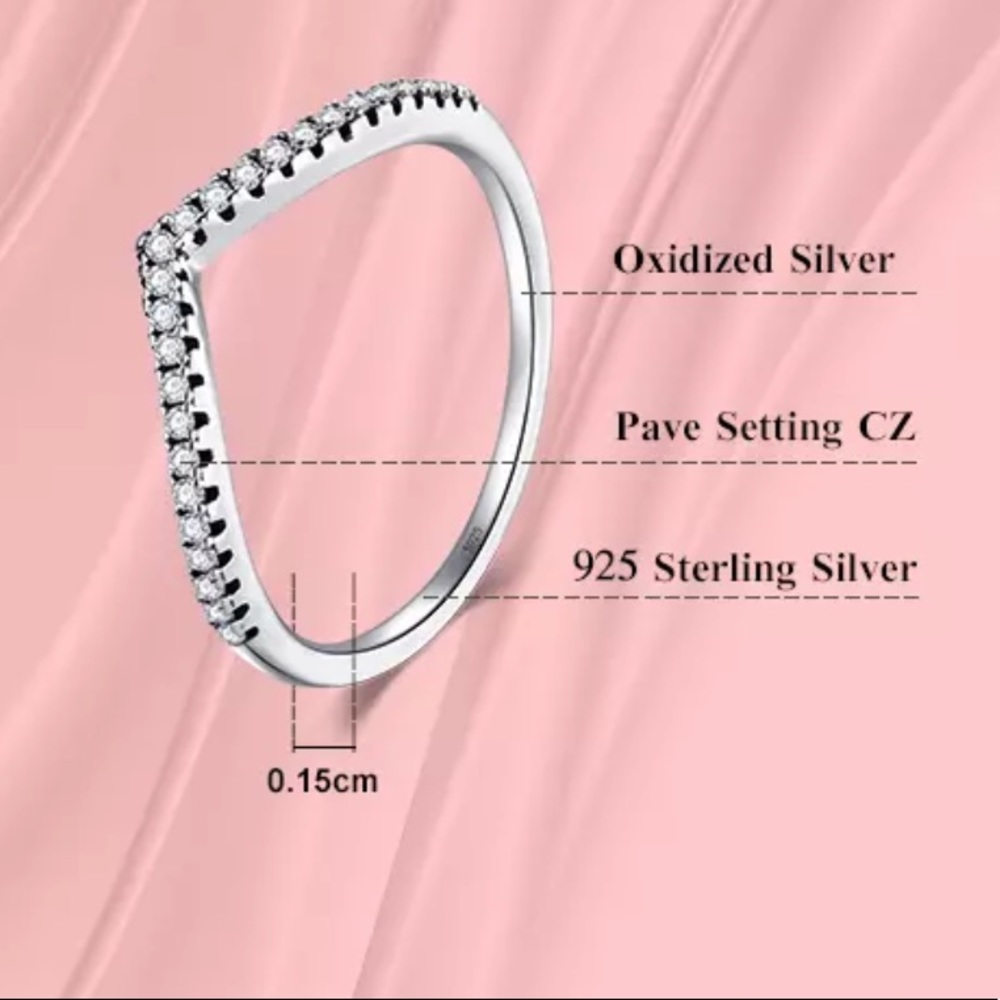 Half pave v-shape CZ ring - Picture 5 of 6